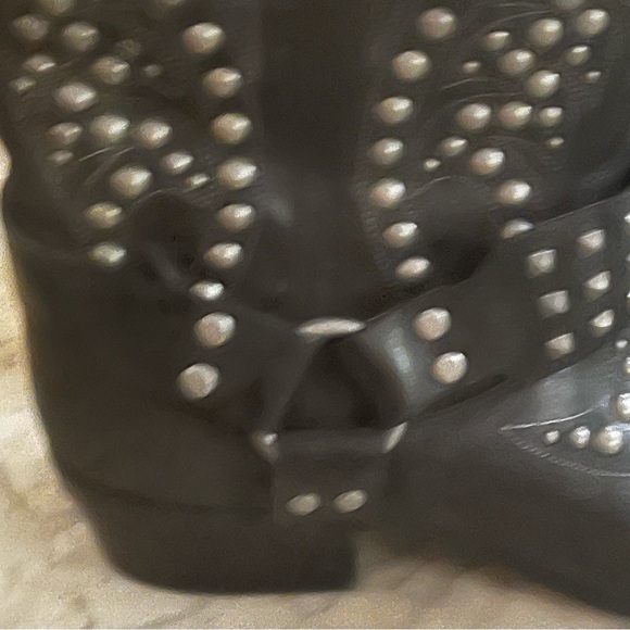 Ariat Genuine Leather Studded Cowgirl Moto Boots - Picture 10 of 11